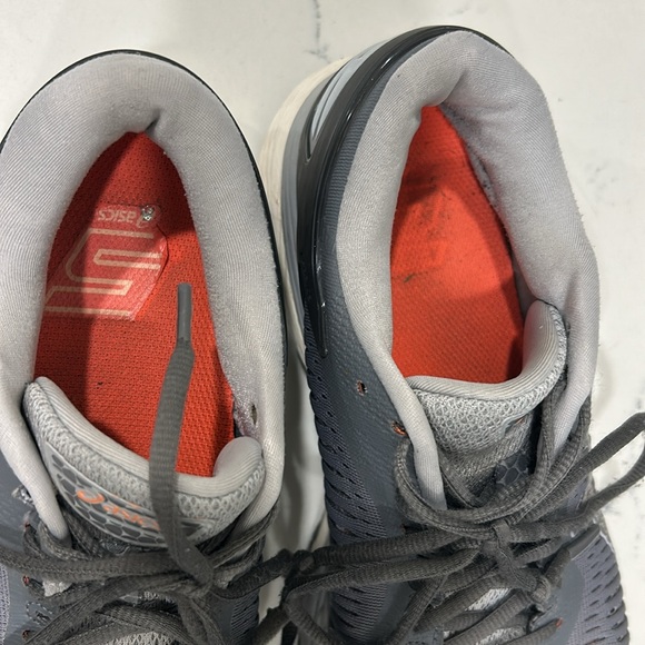 Women’s Asics FlyteFoam size 9 - Picture 4 of 5